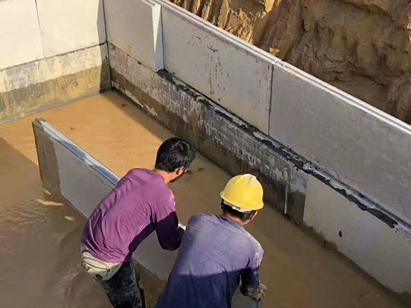 浙江承臺(tái)模廠家，江西復(fù)合輕質(zhì)隔墻板，鋼筋混凝土空心墻板